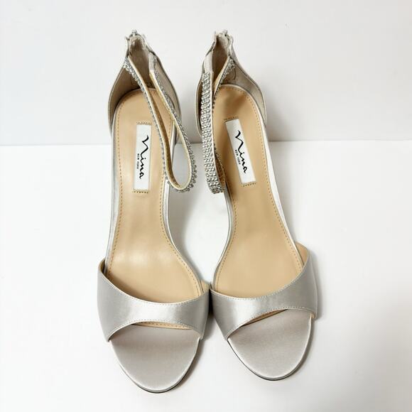 NINA VOLANDA SILVER SPARKLE WOMEN HEELS SIZE 10 BRAND NEW WITH BOX WITHOUT LID - Picture 2 of 10